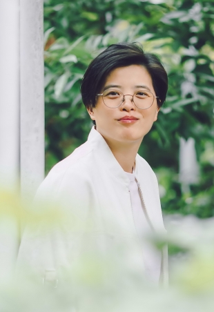 楊子_個人照半身-3_（陳怡絜 YJ Chen攝影）1.jpg